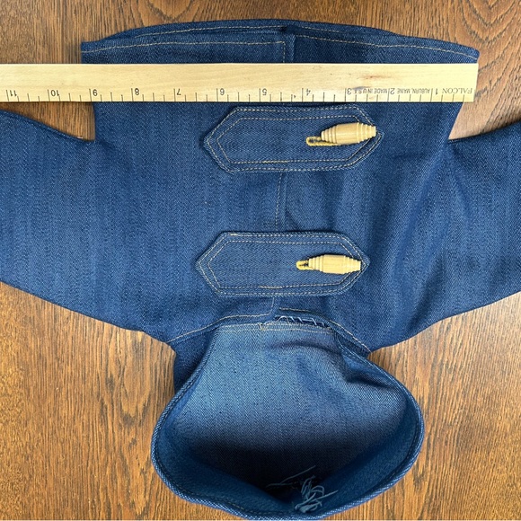 Hooded Blue jeans jacket for Cabbage Patch doll. - Picture 3 of 3
